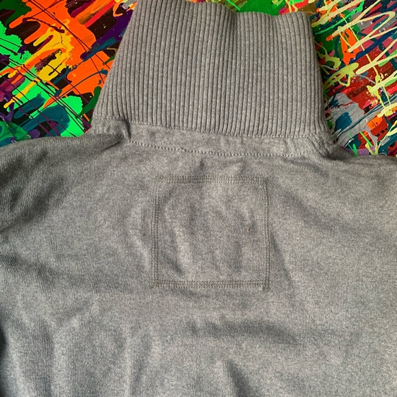 Stand up collar, a great sweater NWT - Picture 5 of 6